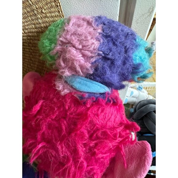 Trolls World Tour plush stuffed animal - Picture 9 of 11